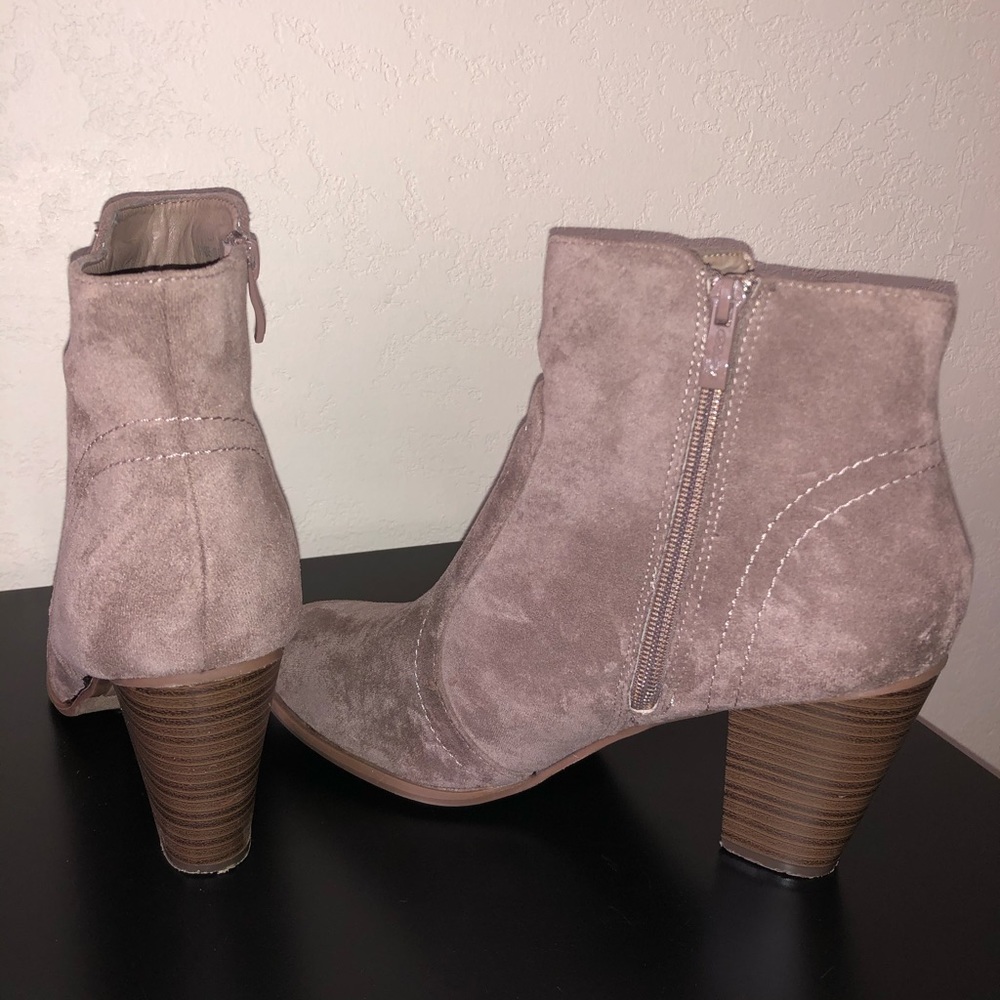 Booties - Picture 3 of 4